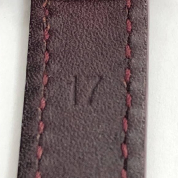 Louis Vuitton Vintage Burgundy Monogram Vernis Bow/Ribbon Bangle Bracelet - Picture 8 of 8